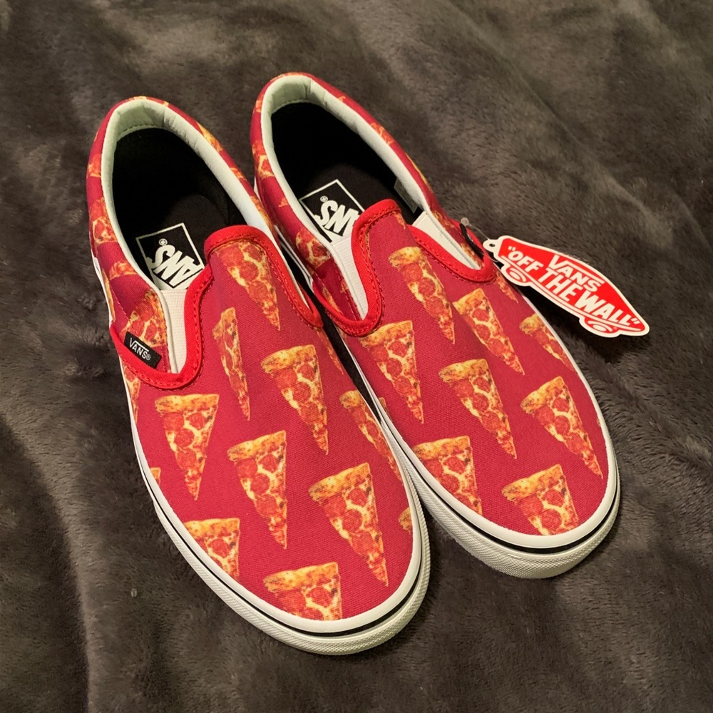 Pizza slip on vans